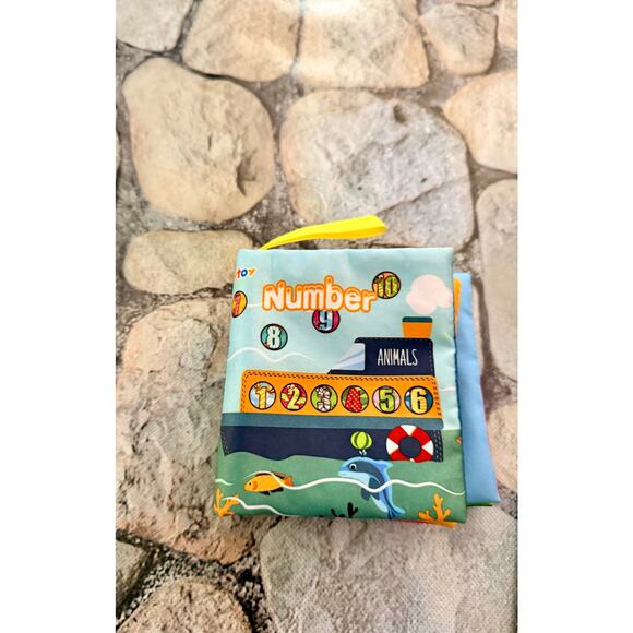 TEYTOY BABY/TODDLER SOFT ACTIVITY BOOKS - Picture 5 of 8